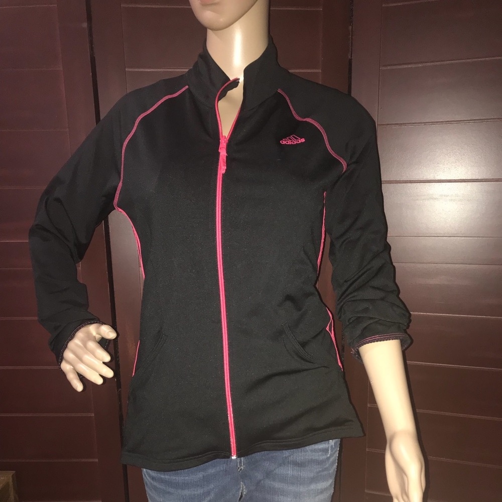 ✅ Adidas lightweight Sport Jacket